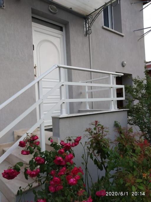 Ferienwohnung Anadora 2: Hospitable Stone House With Yard Alexandroupoli Exterior foto