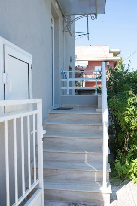 Ferienwohnung Anadora 2: Hospitable Stone House With Yard Alexandroupoli Exterior foto